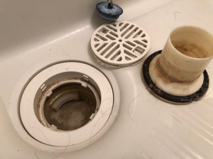 浴室排水溝清掃